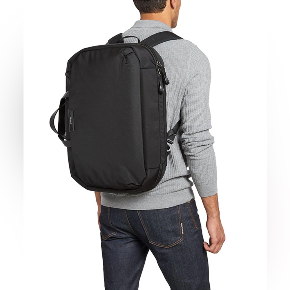NWT Alfani Tech 3-Way Messenger Bag/Laptop Backpack in Black, New w/Tag $120